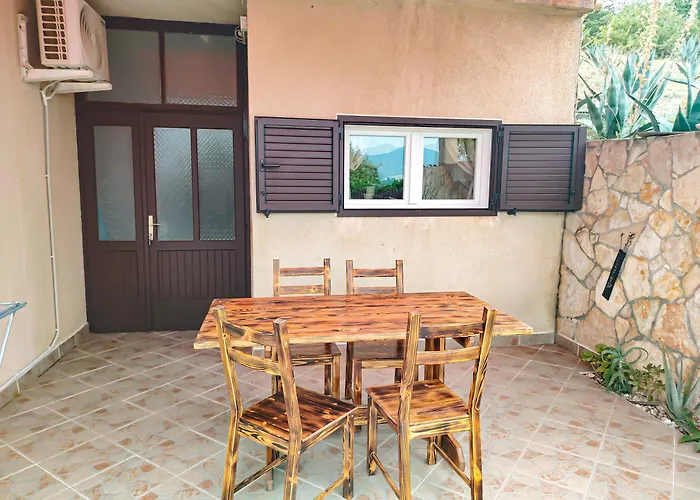 Mila's Pet Friendly House Appartamento Bosana
