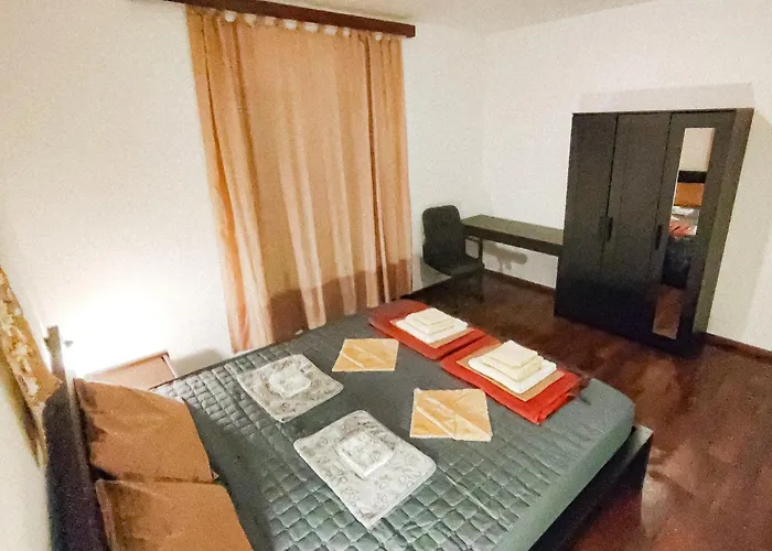 Mila's Pet Friendly House With Private Place And Sunbeds Included