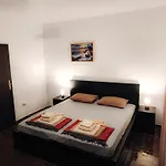 Appartement Mila's Pet Friendly House With Private Place And Sunbeds Included Bosana