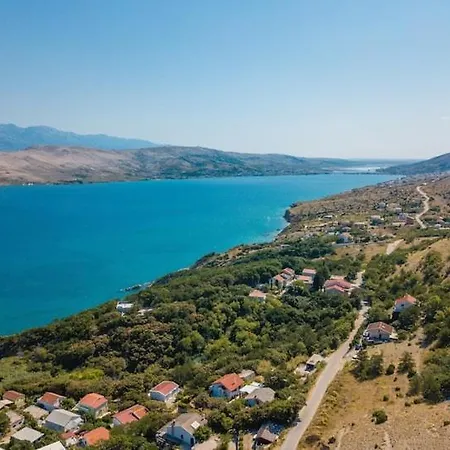 Mila Pet Friendly House With Private Place On The Apartmán