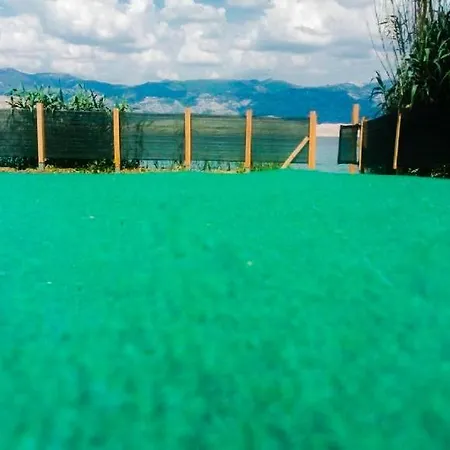 Mila Pet Friendly House With Private Place On The