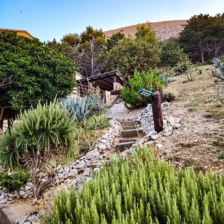Mila Pet Friendly House With Private Place On The