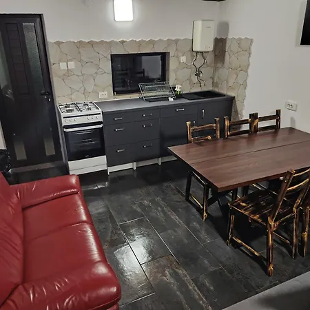 Mila's Pet Friendly House With Private Place And Sunbeds Included Bosana