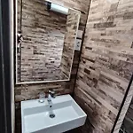 Apartment Mila's Pet Friendly House With Private Place And Sunbeds Included *